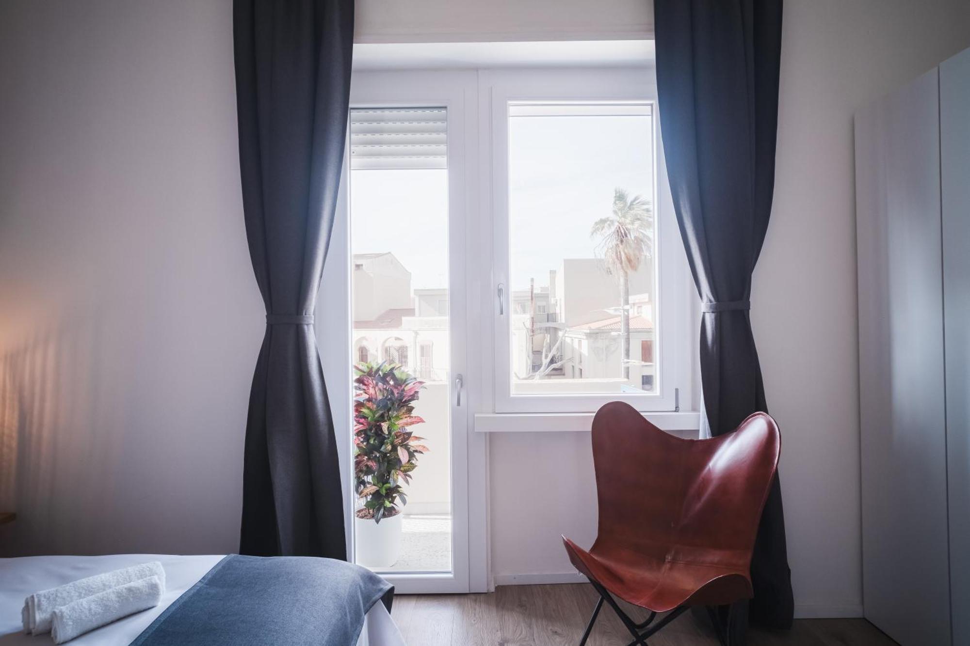 New Elegance Suites Guesthouse 오리스타노 외부 사진