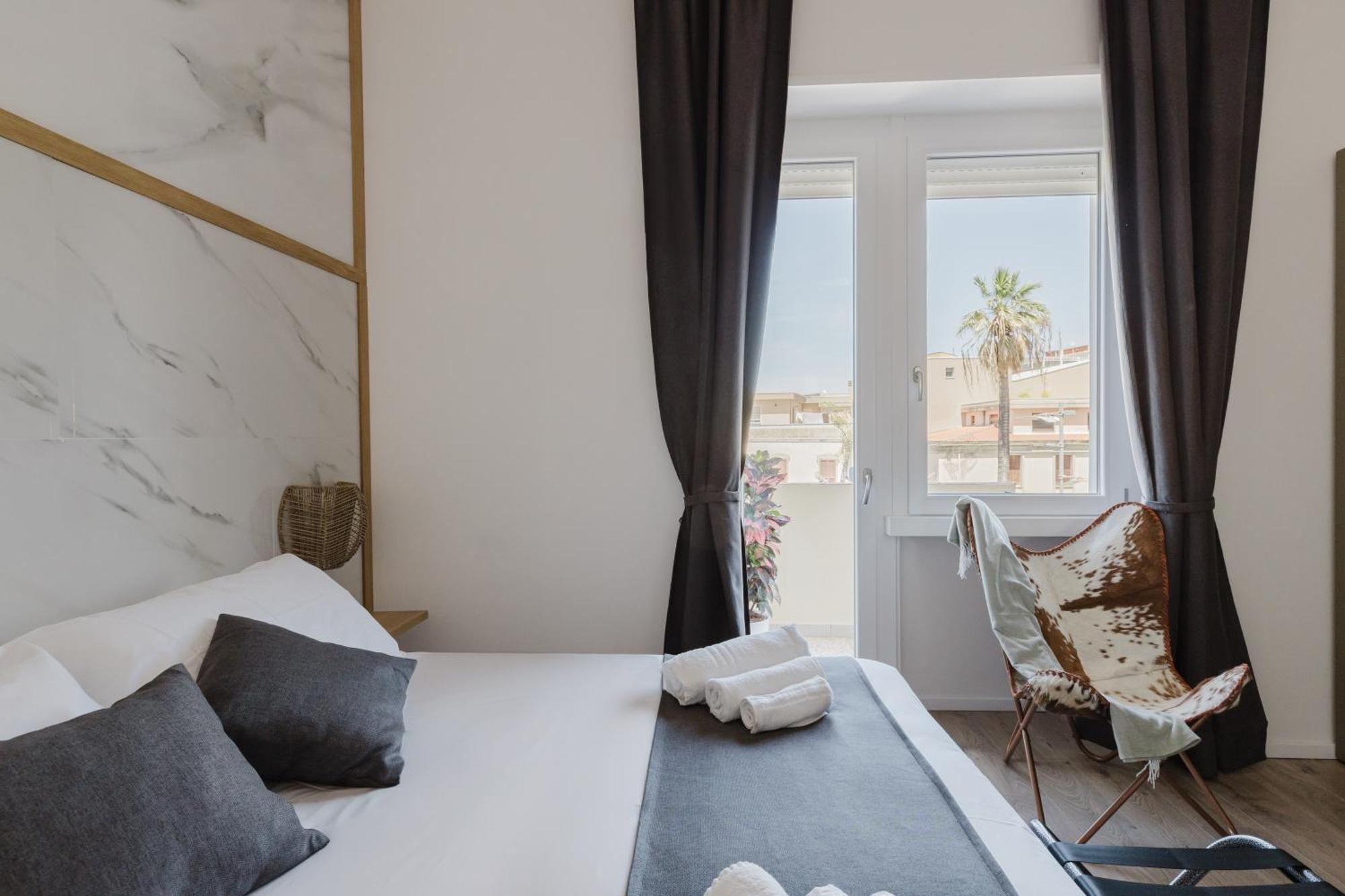 New Elegance Suites Guesthouse 오리스타노 외부 사진
